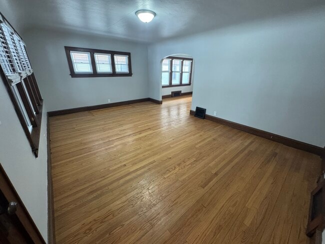 2639 N 61st St, Unit 2639 in Milwaukee, WI - Building Photo - Building Photo