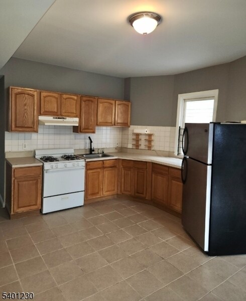 93 Astor St in Newark, NJ - Building Photo