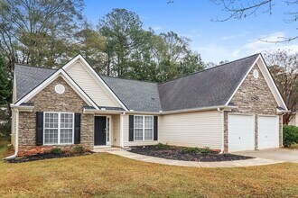 127 Berkley Dr in Villa Rica, GA - Foto de edificio - Building Photo