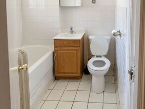 5059 N Damen Ave, Unit 3W in Chicago, IL - Building Photo - Building Photo