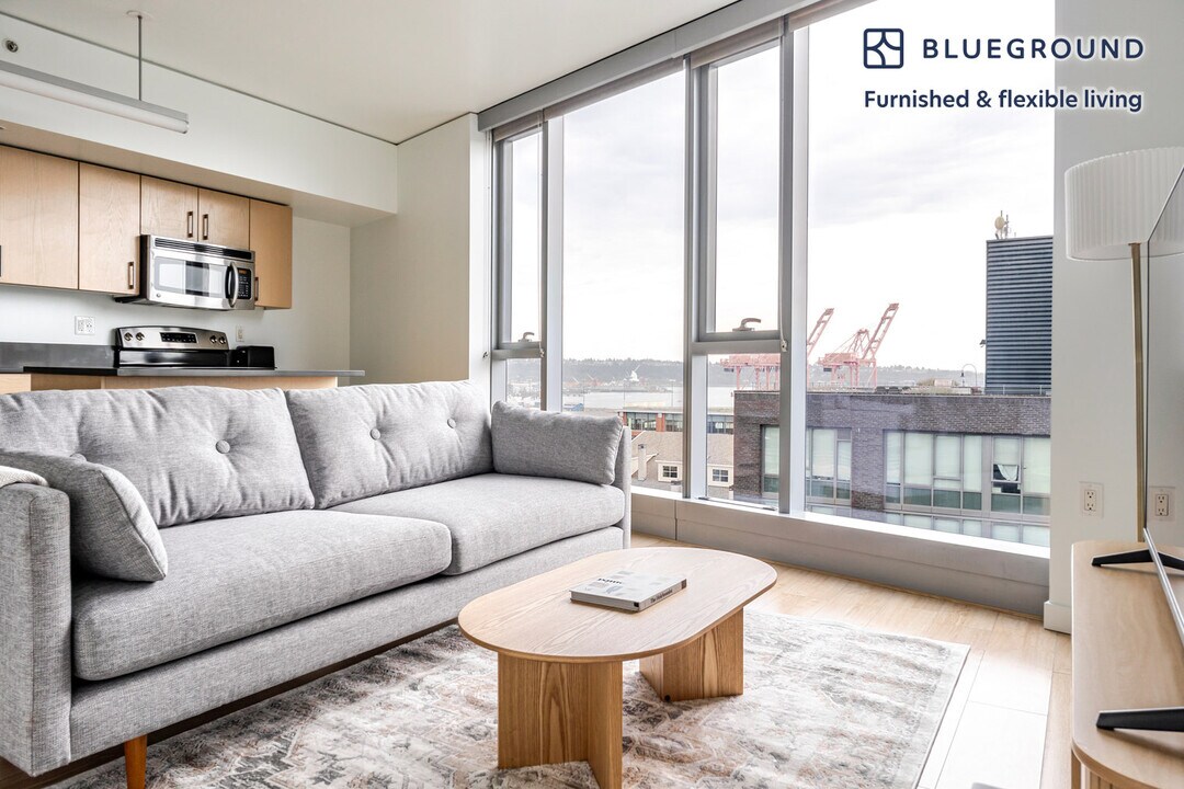 521 Stadium Pl S in Seattle, WA - Building Photo