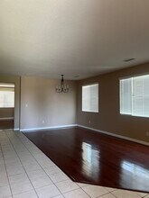 4902 Hartnett Ct in Bakersfield, CA - Building Photo - Building Photo