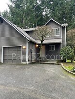 14302 44th Ave Ct NW in Gig Harbor, WA - Building Photo