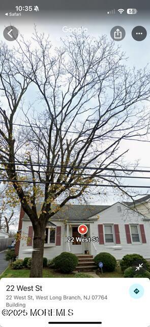 property at 22 West St
