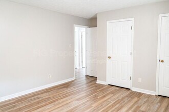 2519 Cedar Ln in Knoxville, TN - Building Photo - Building Photo