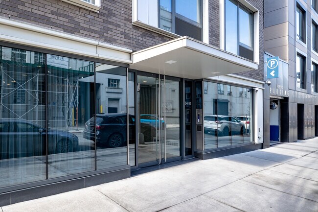 The Marx in Long Island City, NY - Foto de edificio - Building Photo