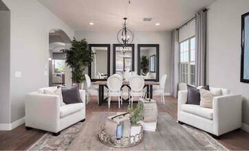 4254 E Valencia Dr in Phoenix, AZ - Foto de edificio - Building Photo