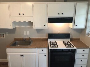 6501 Raymond Dr-Unit -6505 in Union City, GA - Building Photo - Building Photo