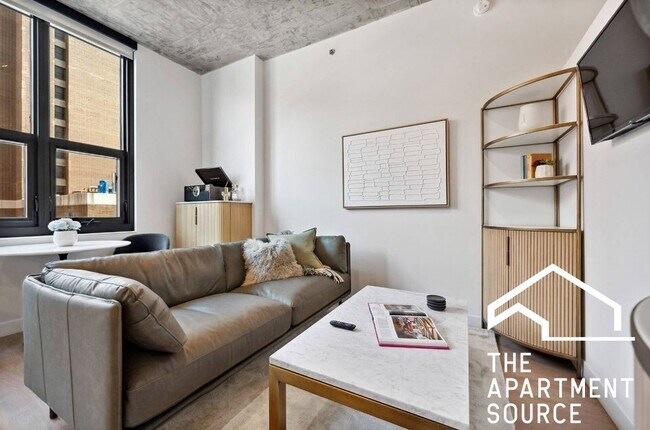 808 N Wells St in Chicago, IL - Building Photo - Building Photo