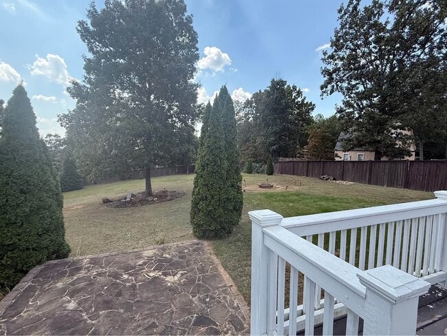 46 Woodhaven Ct in Cartersville, GA - Building Photo - Building Photo