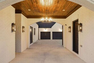 2242 Shoal Creek Rd in Buford, GA - Building Photo - Building Photo