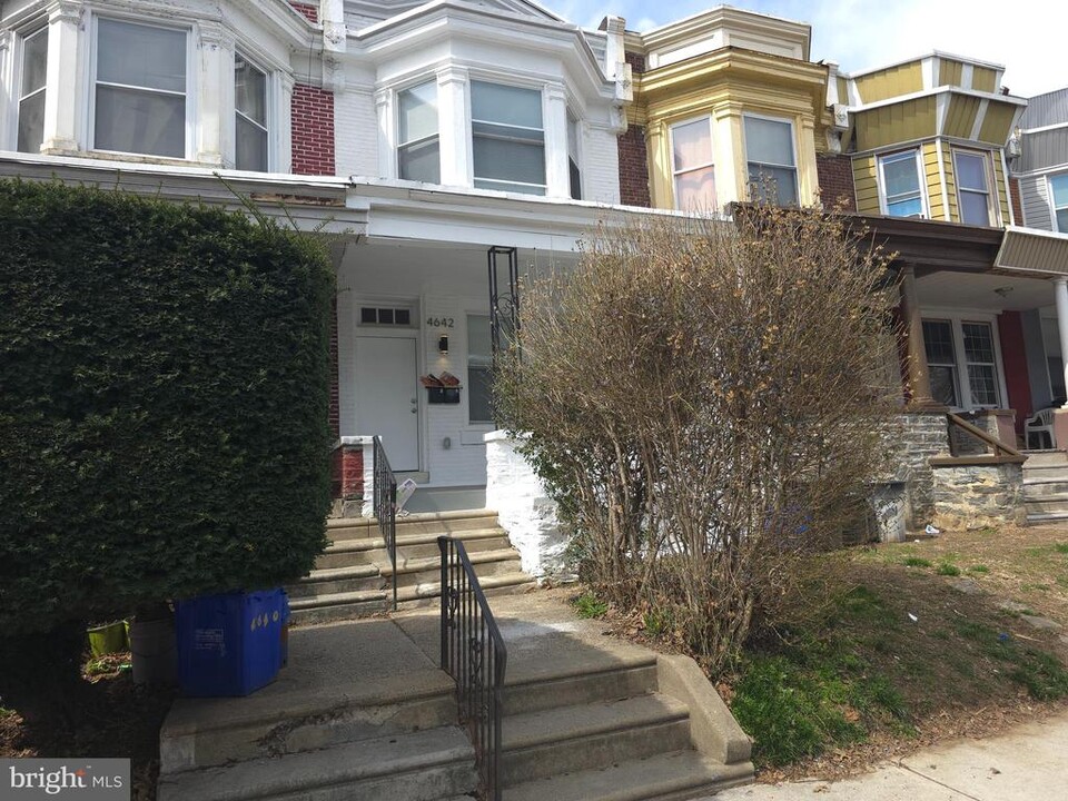 4642 N 13th St in Philadelphia, PA - Building Photo