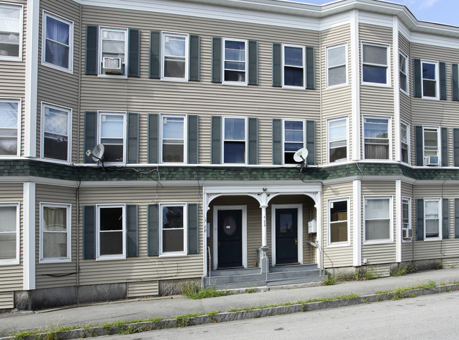 360-364 Merrimack St in Manchester, NH - Building Photo - Building Photo