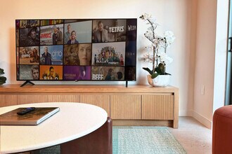 11 NE 6th St, Unit ID1384027P in Miami, FL - Building Photo - Building Photo