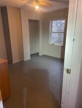 359 Locust St in New Martinsville, WV - Foto de edificio - Building Photo