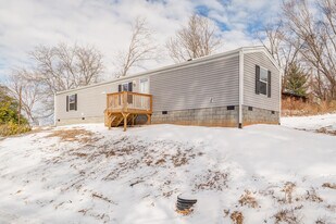 13 Garden Rd in Woodfin, NC - Building Photo