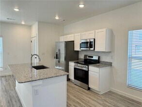 1000 Indiana Ave in Bentonville, AR - Building Photo - Building Photo