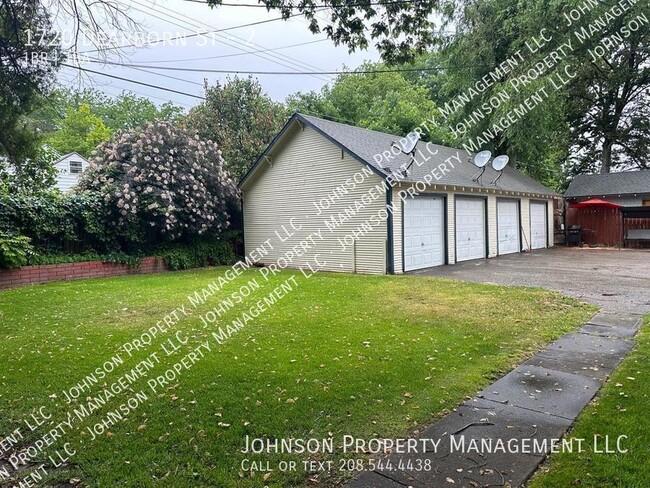 1720 Dearborn St in Caldwell, ID - Building Photo - Building Photo