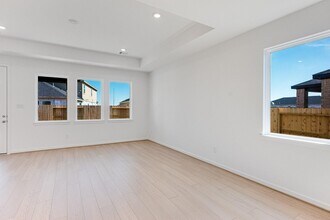 9726 Arrigoni Creek Dr in Cypress, TX - Building Photo - Building Photo