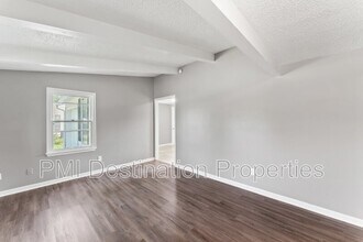 1101 S 50th Terrace in Kansas City, KS - Building Photo - Building Photo