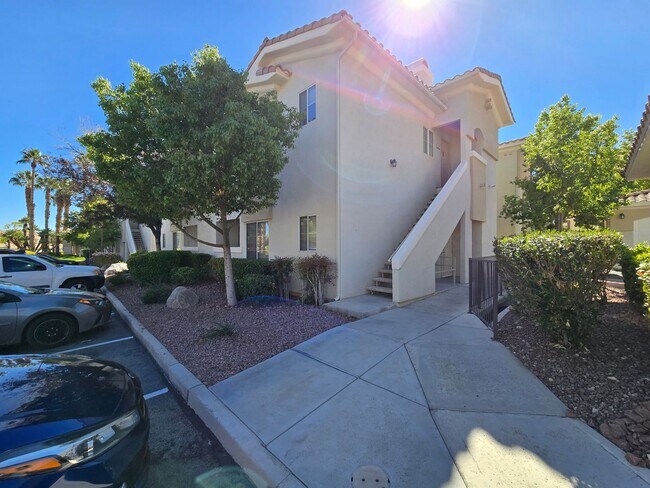 10121 Jacob Pl in Las Vegas, NV - Building Photo - Building Photo