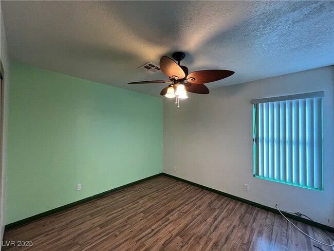 property at 4325 Silvercrest Ct