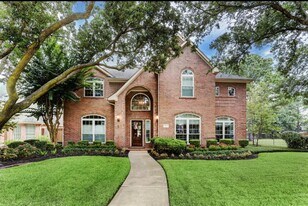 5523 Island Breeze Dr in Houston, TX - Building Photo