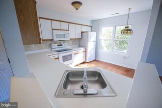 111 Briarcliff Ct in Chester Heights, PA - Building Photo - Building Photo