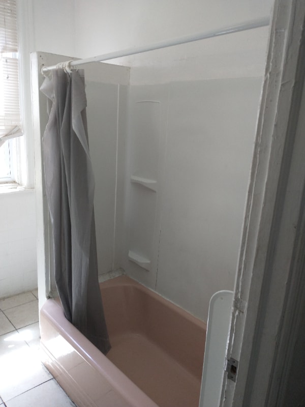 1906 Church St in Philadelphia, PA - Foto de edificio - Building Photo