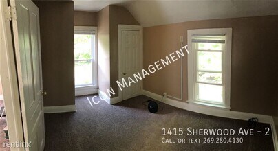 1415 Sherwood Ave in Kalamazoo, MI - Building Photo - Building Photo