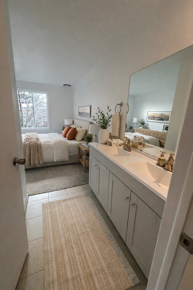 La Parisienne Apartments in Salt Lake City, UT - Building Photo - Building Photo