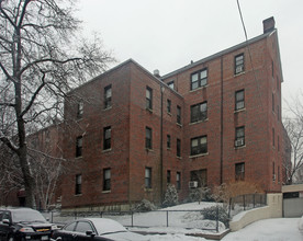 666-670 N Terrace Ave in Mount Vernon, NY - Building Photo - Building Photo