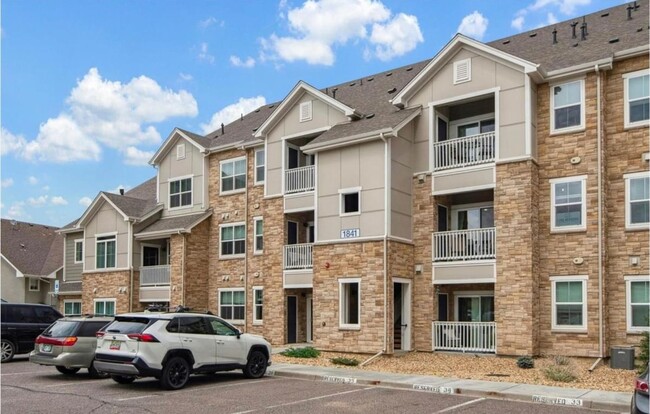 1831 S Dunkirk St