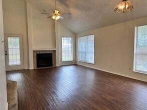 8504 Willow Creek Ct in Fort Worth, TX - Building Photo - Building Photo