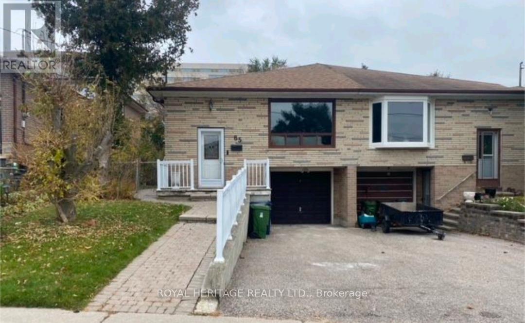 65 Wintergreen Rd in Toronto, ON - Building Photo