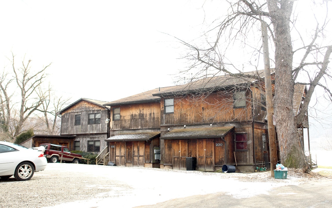 200-204 1st St in Pittsburgh, PA - Foto de edificio