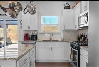 211 Darrowby Wy in Simpsonville, SC - Building Photo - Building Photo