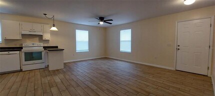 11517 Layton St in Leesburg, FL - Building Photo - Building Photo