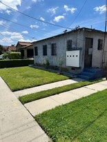 934 1/2 West 71st Street in Los Angeles, CA - Building Photo