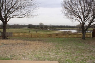 6213 Covington Dr in Rowlett, TX - Foto de edificio - Building Photo