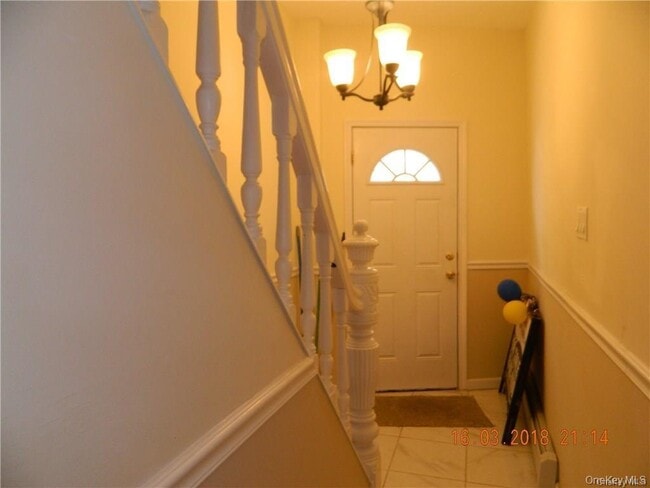 1182 E Tremont Ave in Bronx, NY - Building Photo - Building Photo