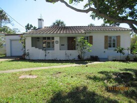 22 Goodall Ave in Daytona Beach, FL - Building Photo