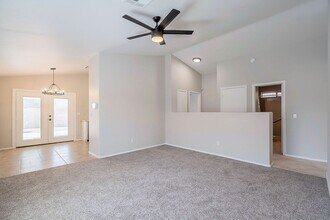 9941 E Dragoon Cir in Mesa, AZ - Foto de edificio - Building Photo