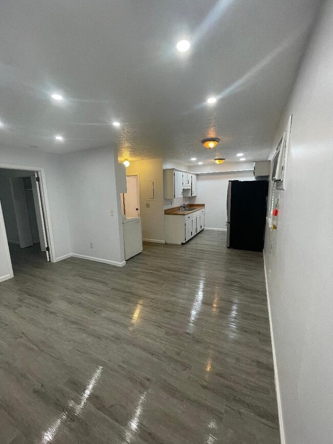 115 Myatt Dr, Unit A, Unit A