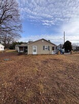 277 Maloney Rd in Elkton, MD - Building Photo