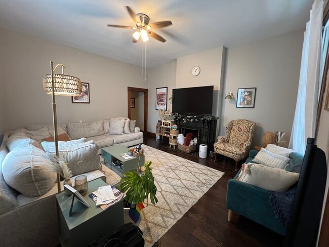 711 Greenup St, Unit 1