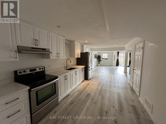 property at 196 Colesbrook Rd