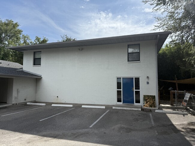 property at 1022 SW 4th Ave