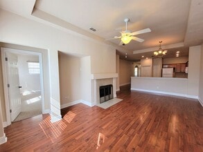 5521 Hampton Woods Way in Tallahassee, FL - Building Photo - Building Photo