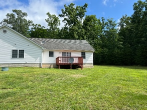 32422 White Oak Dr in Locust Grove, VA - Building Photo - Building Photo